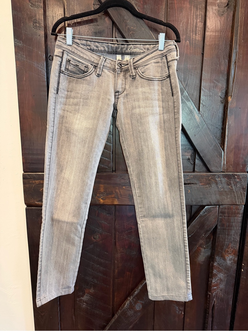 Vintage Low-Rise MNG Jeans-Slim Fit